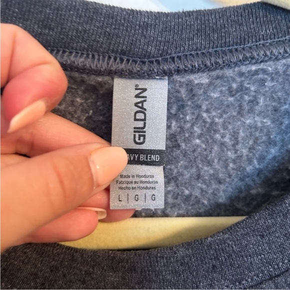 {GILDAN} Looney toons Knicks crewneck - Picture 7 of 7